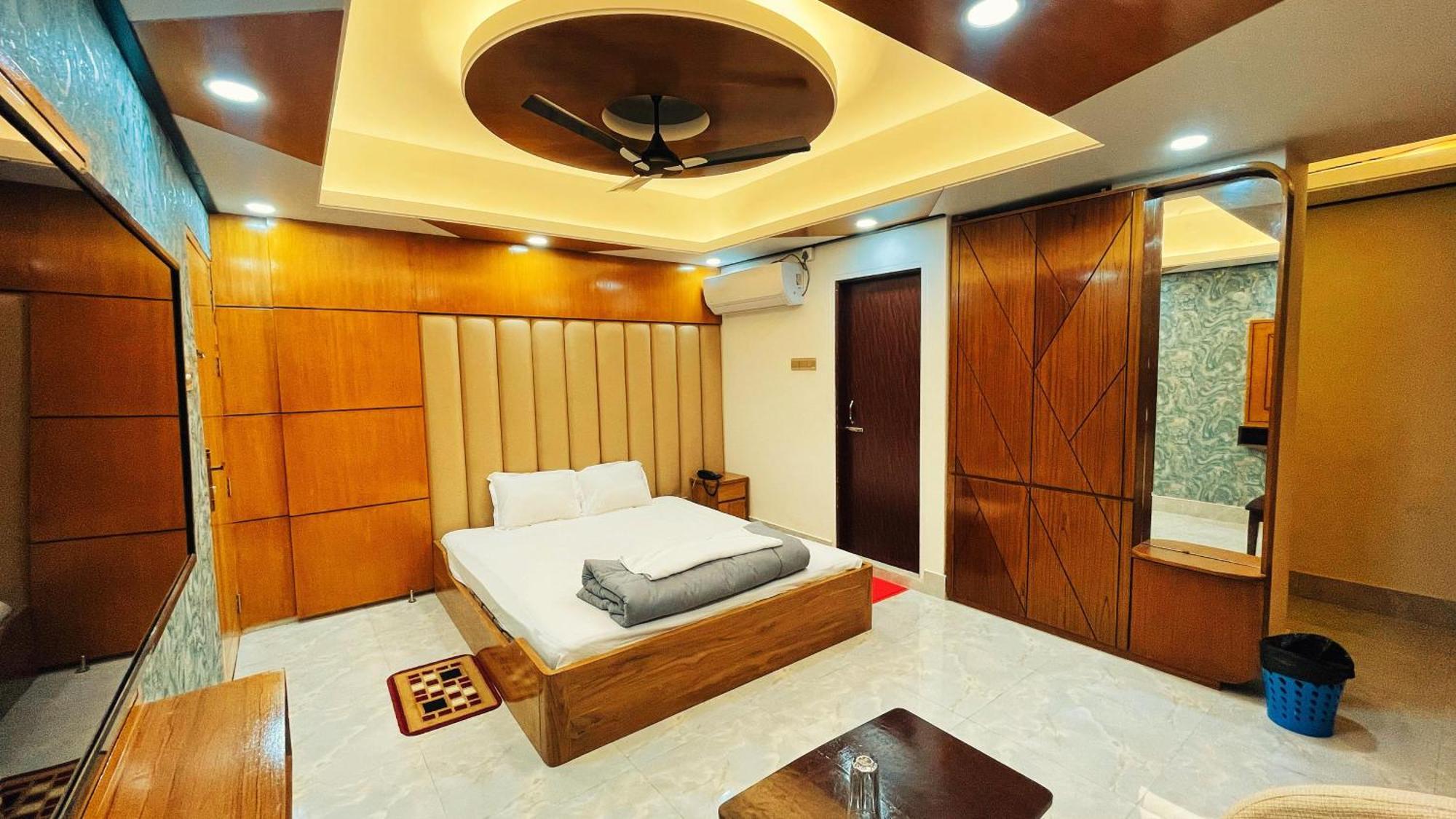 Hotel Sonar Bangla Рангаматі Екстер'єр фото